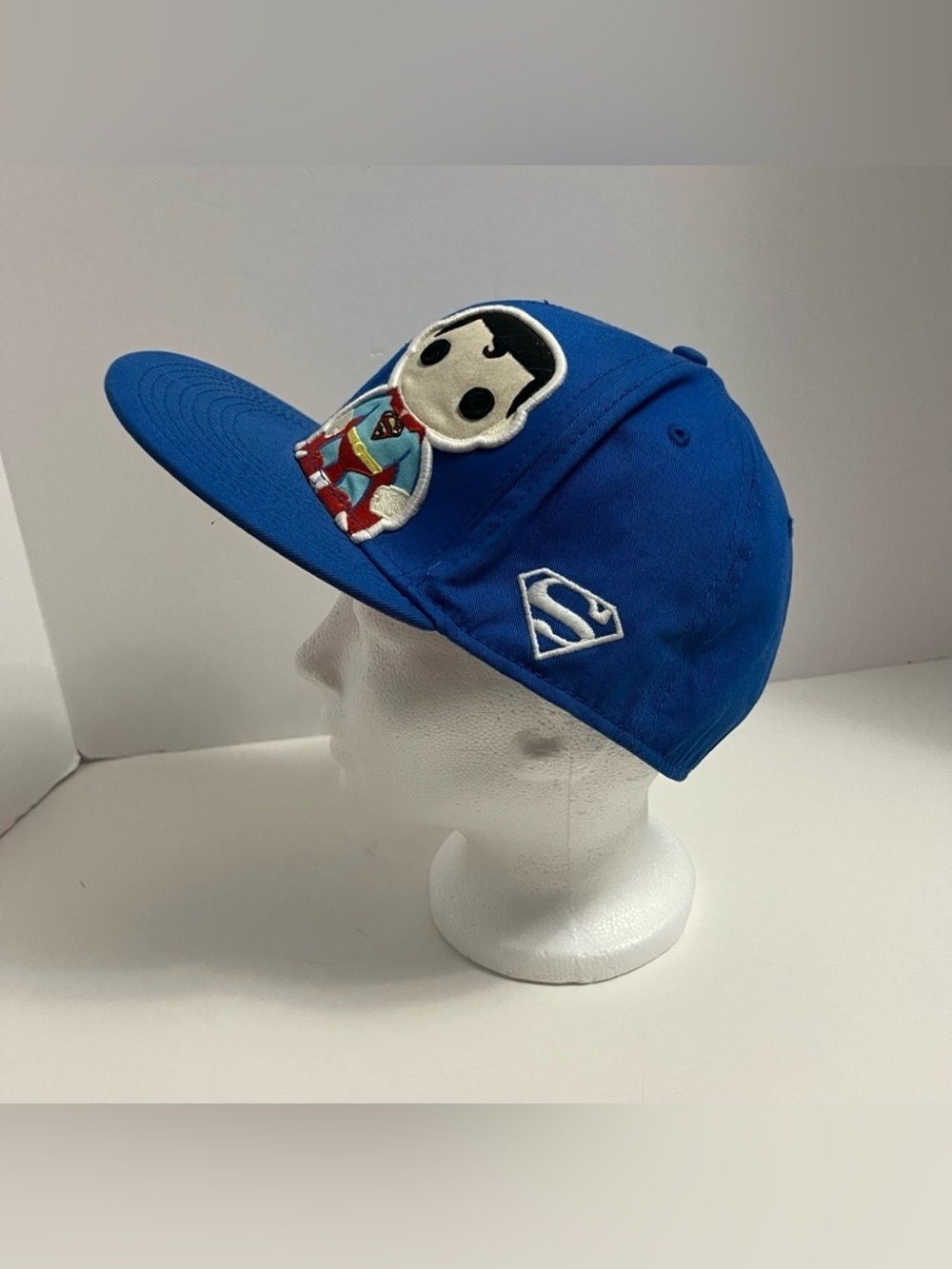 FUNKO POP Men’s baseball hat cap super heroes Superman SnapBack A-flex size L